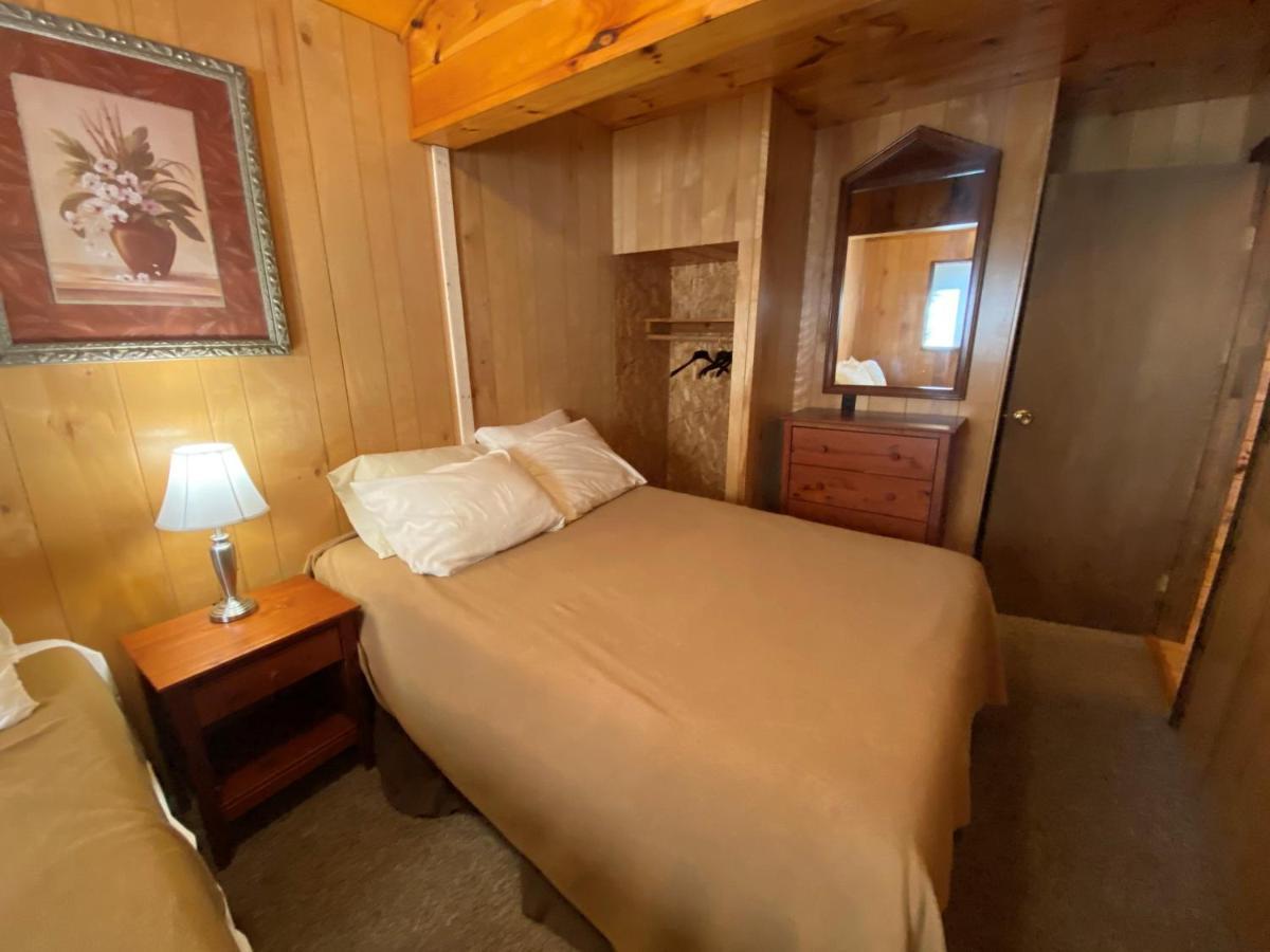 Boulders Resort Озеро Джордж Экстерьер фото